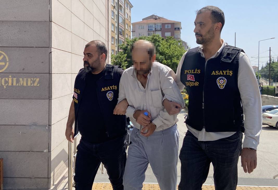 Tüfekle bankaya girip kredi istedi! İfadesinde sebebini anlattı 5